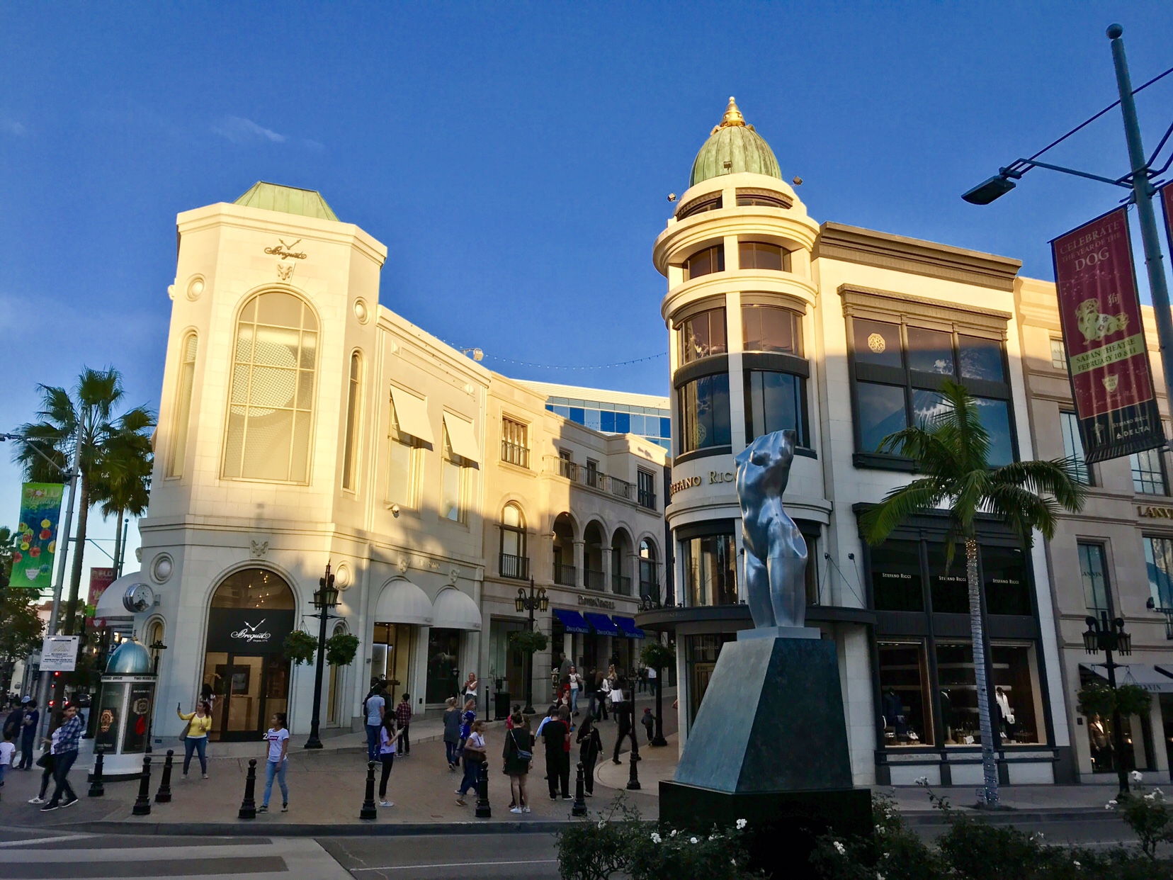 It’s a busy afternoon on Rodeo Drive in Beverly Hills.